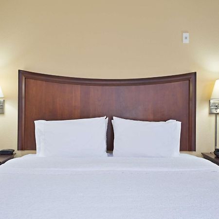 Hampton Inn Gainesville-Haymarket Exterior foto