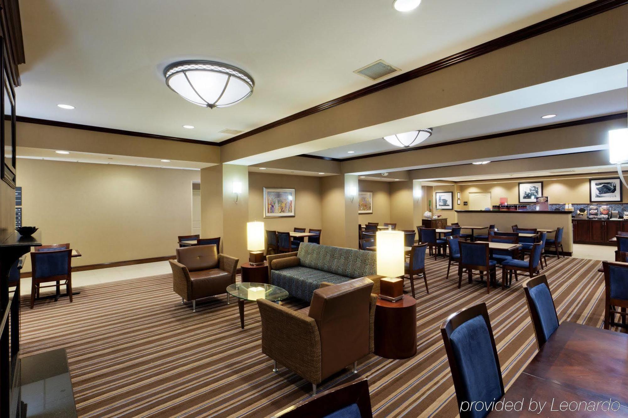 Hampton Inn Gainesville-Haymarket Exterior foto