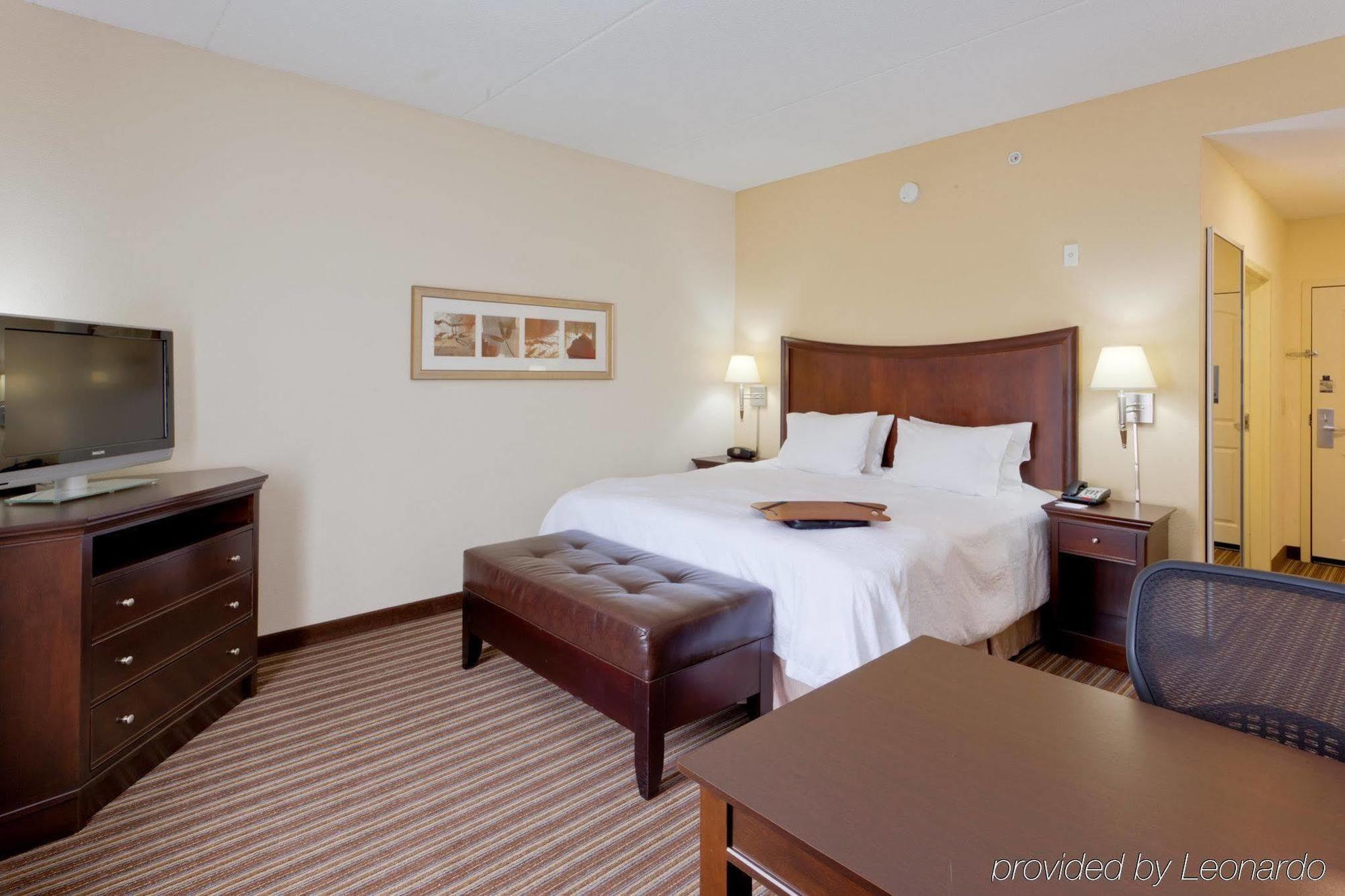 Hampton Inn Gainesville-Haymarket Exterior foto